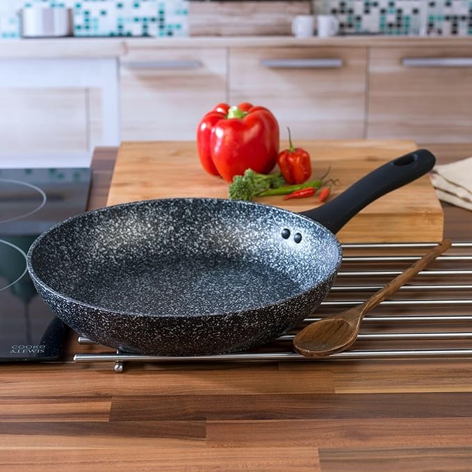 Salter COMBO-3692 Megastone Frying Pan Set - 24/28 cm Non-Stick Fry Pans Induction Frying Pan 2 Piece Set Omelette Pan Dishwasher &amp Metal Utensil Safe PFOA Free Aluminium Soft-Touch Handles