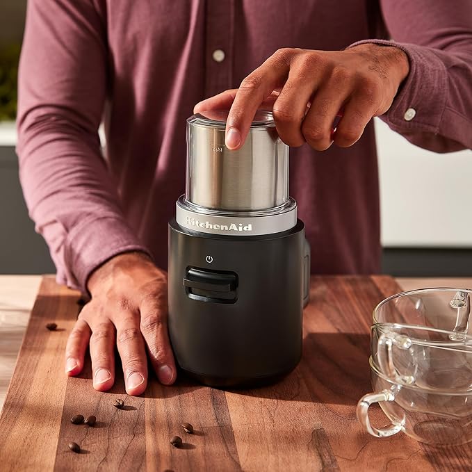 KitchenAid Go™ Cordless Blade Grinder - battery included KBGR111 Black Matte