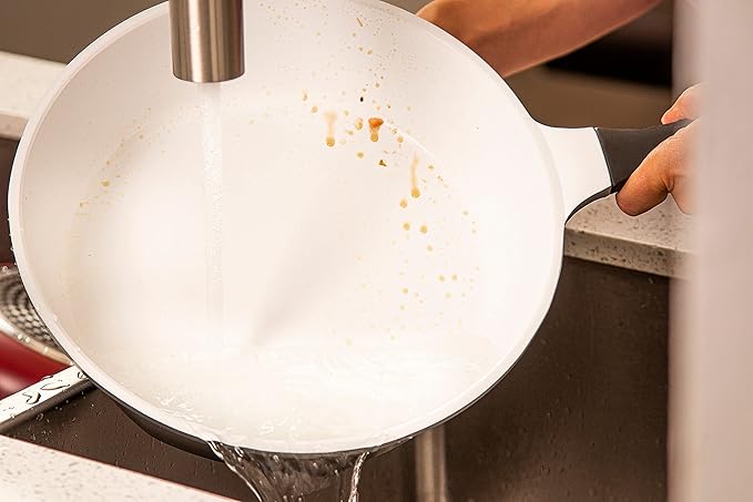 Hercules by Mundial 10-Piece Nonstick Ceramic Cookware Set – Non-Toxic Pots &amp Pans Induction Compatible Tempered Glass Lids Dishwasher Safe
