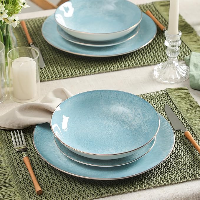Christian Siriano Onyx 12-Piece Dinnerware Set Porcelain Plates and Bowls Set Hand Wash Dish Dish Set for 4 Blue and Gold