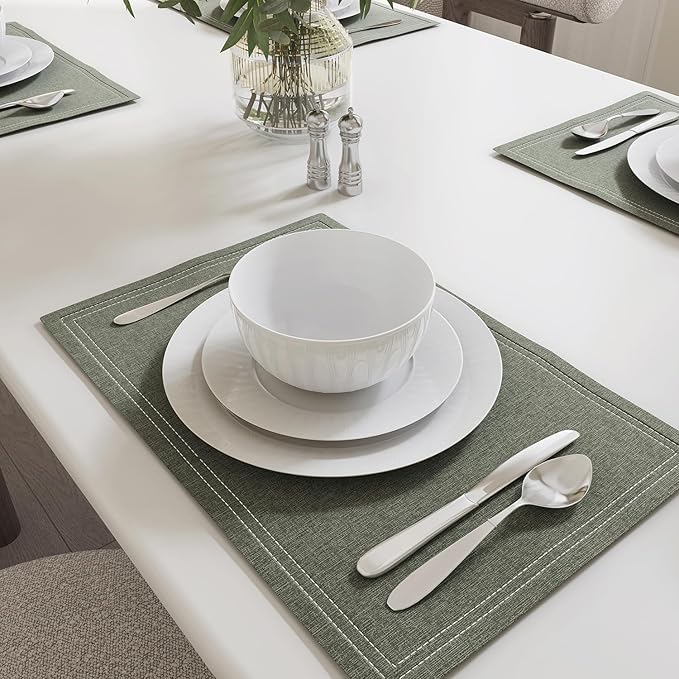 Yoshy 12-Piece White Bone China Dinnerware with Lightweight Durable Chip Resistant Design Service for 4 (12 Piece - Service for 4 Streamsong)