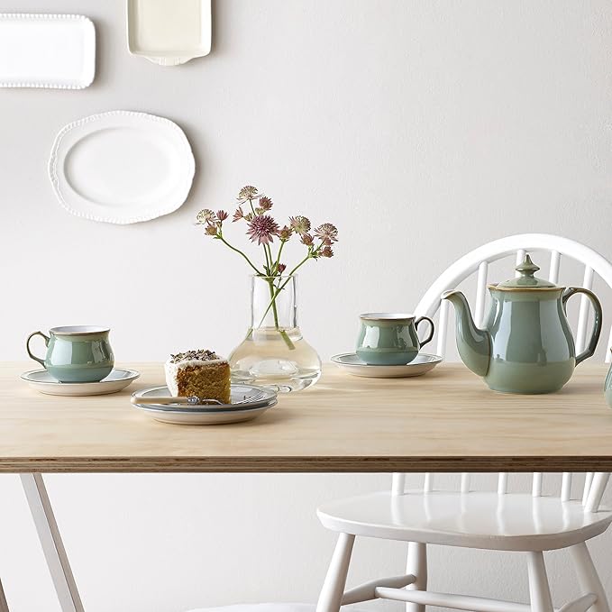 Denby - Regency Green Dinner Set For 4-16 Piece Ceramic Green White Tableware Set - Dishwasher Microwave Safe Crockery Set - 4 x Dinner Plates 4 x Small Plates 4 x Cereal Bowls 4 x Mugs