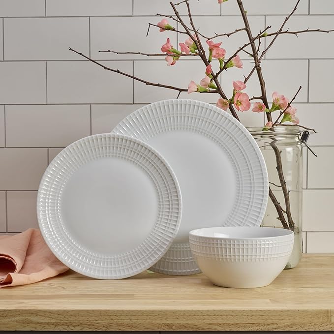 Everyday White Dillan 12 piece Dinnerware Plate Bowl Set Service for 4