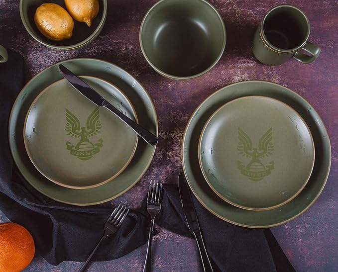 HALO Master Chief 117 Stoneware 8-Piece Dinnerware Set | Video Game-Themed Home Kitchen Essentials | Includes Dinner And Salad Plates Soup Bowls Mugs | Place Setting For 2 Green