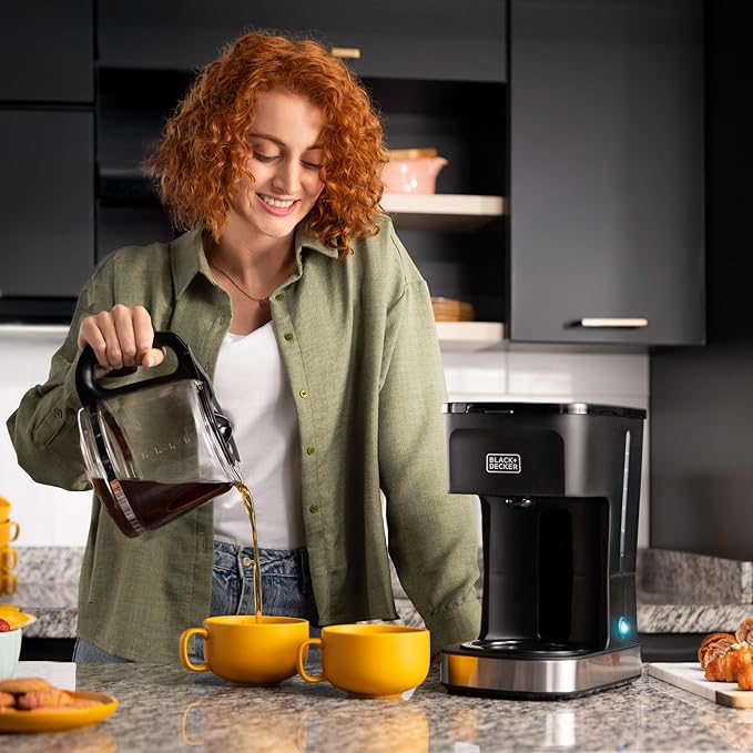 BLACK+DECKER CAFÉCRAFT 12-Cup Coffee Maker One-Switch Drip Coffeemaker with Vortex Showerhead Technology Sneak-A-Cup Keep Warm Function Stainless Steel