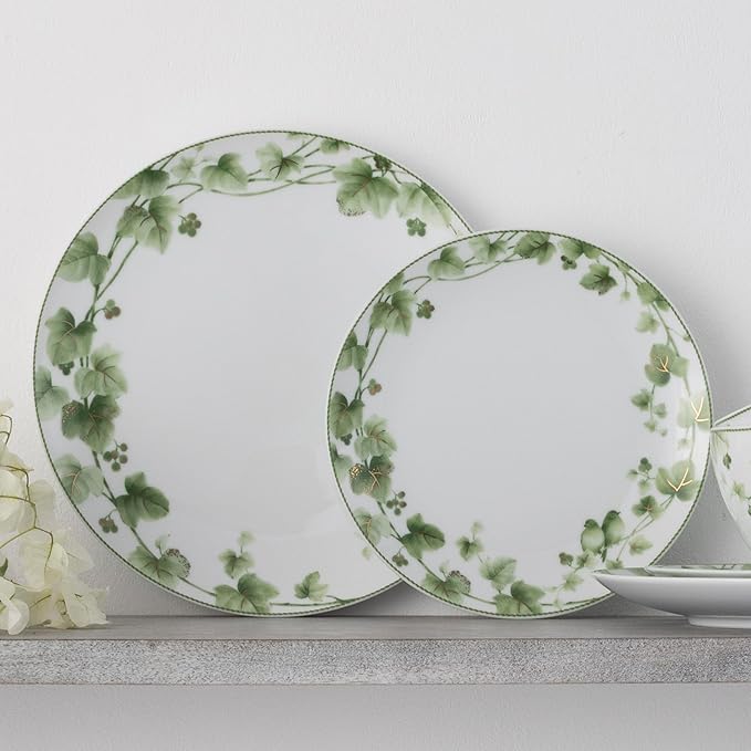Noritake Ivy Whisper 12-Piece Dinnerware Set Service For 4