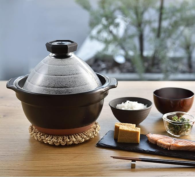Hario Gohan Gama Glass Lid Ceramic Rice Cooker 3-Cup