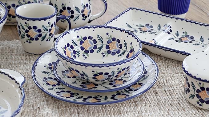 Blue Rose Polish Pottery - Yellow Sunflower 16 Piece Dinner Set - 4 Place Settings - Great for Everyday Dining Casual Dining or as Formal Dinnerware