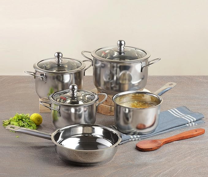 Vinod Stainless Steel Induction Friendly Tuscany Set 5 Pieces - Saucepan (14 cm/1.3 Litre) 3 Cassseroles (14 cm16 cm &amp 18 cm/1.32 &amp 2.8 Litre) Frypan (18 cm) &amp 3 Glass Lids