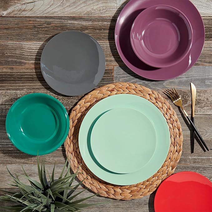Tabletops Gallery 12 Piece Dark Green Melamine Dinnerware Set Plates Bowls for Indoor Outdoor Use Service for 4 Emerald