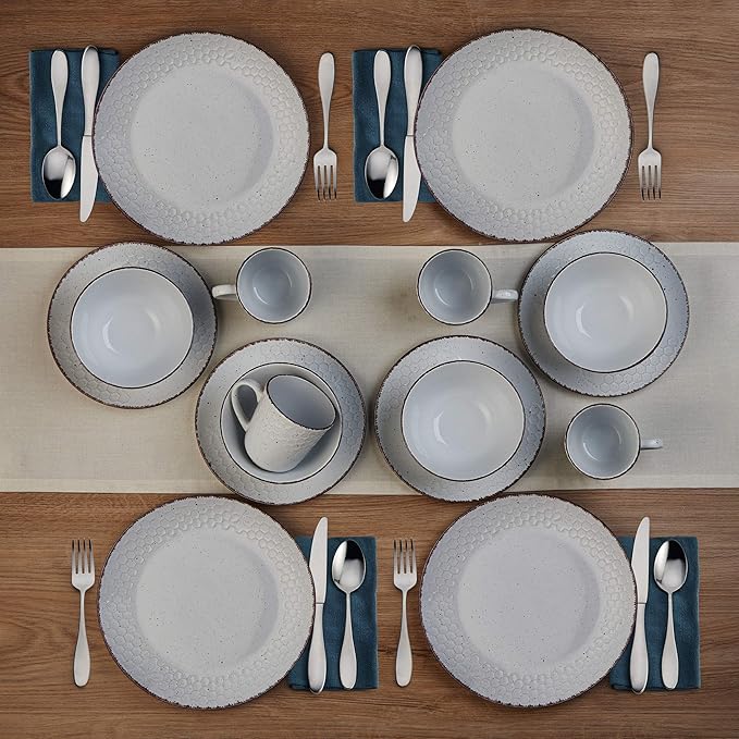 Pfaltzgraff Bumble Bee 16 Piece Dinnerware Set Service For 4