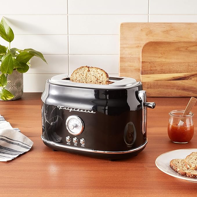 Frigidaire ETO102-WHITE 2 Slice Toaster Retro Style Wide Slot for Bread English Muffins Croissants and Bagels 5 Adjustable Toast Settings Cancel and Defrost 900w Black