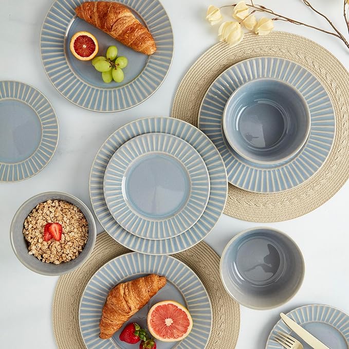 Tabletops Gallery Richmond 12-Piece Reactive Glaze Stoneware Dinnerware Set of Kitchen Dishes Dinner Plates Cereal Bowls Service for 4 Gray