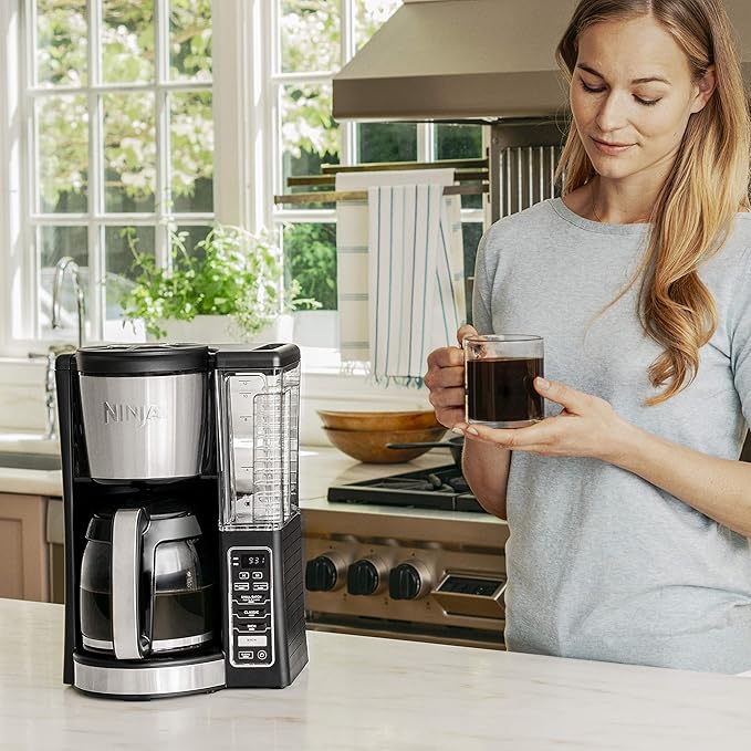 Ninja 12-Cup Programmable Coffee Maker with Classic and Rich Brews 60 oz. Water Reservoir and Thermal Flavor Extraction (CE201) Black/Stainless Steel