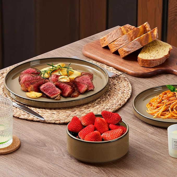 LIANYU 24 Piece Stoneware Dinnerware Sets Modern Plates and Bowls Dishes Set for 8 Elegant Dinning Dishware for Dinner Salad Cereal Dishwasher &amp Microwave Safe Amber Gold
