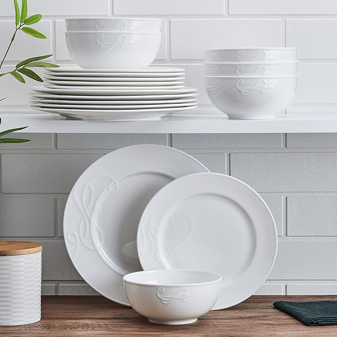 Mikasa Love Story White Chip Resistant 18 Piece Dinnerware Set Service for 6