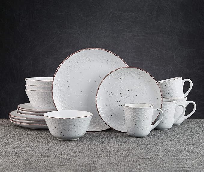 Pfaltzgraff Bumble Bee 16 Piece Dinnerware Set Service For 4