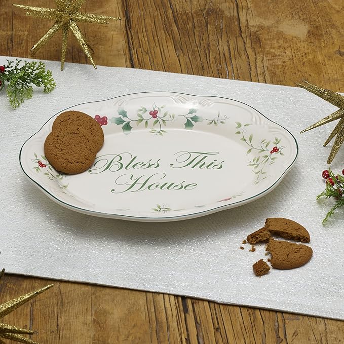 Pfaltzgraff Winterberry 16-Piece Dinnerware Set Service for 4 &amp Winterberry Bless This House Plate -