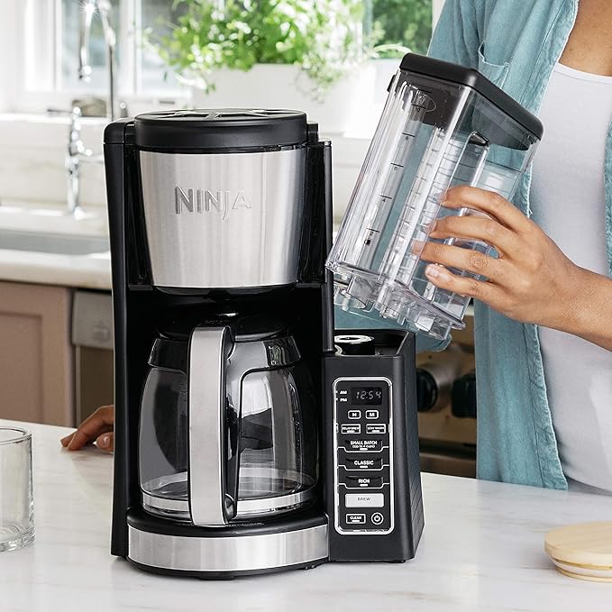 Ninja 12-Cup Programmable Coffee Maker with Classic and Rich Brews 60 oz. Water Reservoir and Thermal Flavor Extraction (CE201) Black/Stainless Steel