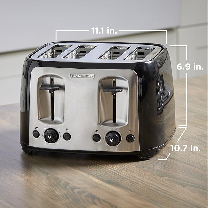 BLACK+DECKER 4-Slice Toaster Extra Wide Slots 7 Shade Settings 1400 Watts Frozen and Bagel Buttons Toast Shade Selector Extra Lift
