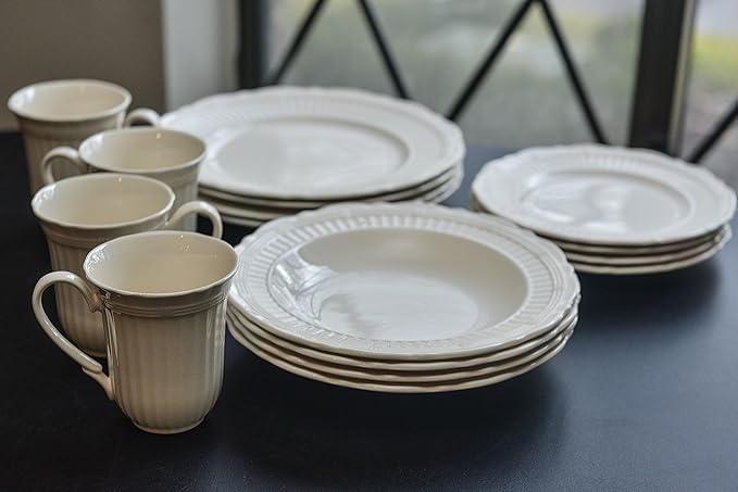 Red Vanilla FE900-401 Tuscan Villa Dinner Plates (Set of 4) 11 White