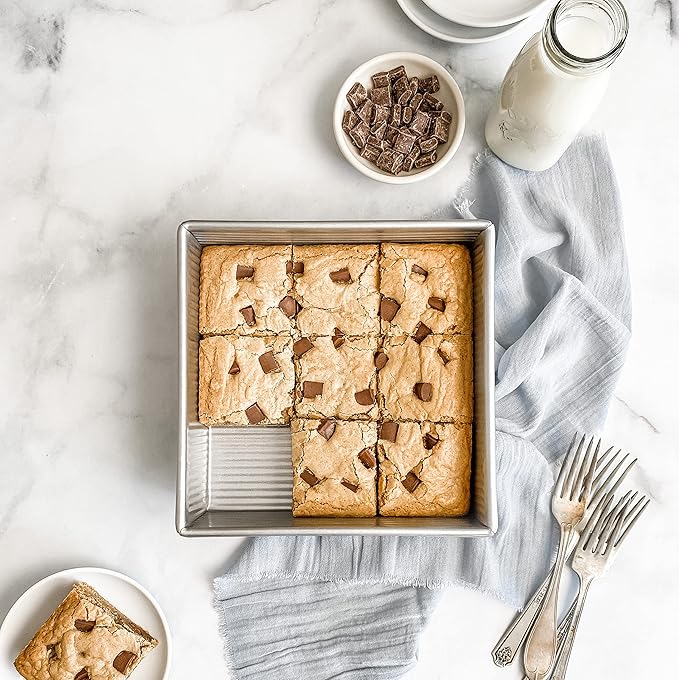 USA Pan Bakeware Nonstick Square Cake Pan 9 Inch Aluminized Steel
