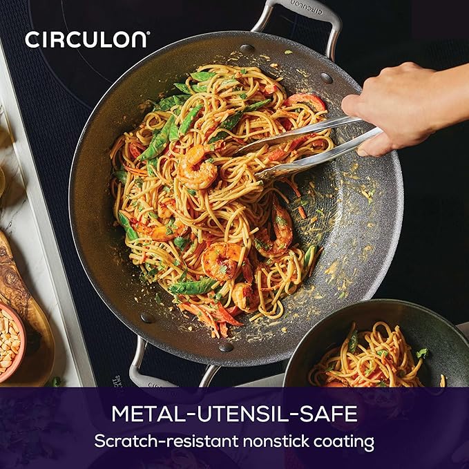 Circulon A1 Series with ScratchDefense Technology Nonstick Induction Wok with Lid 14 Inch Graphite