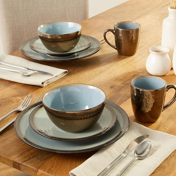 Gourmet Basics by Mikasa 5203746 Anastasia Dinnerware Set (Service For 4) Blue