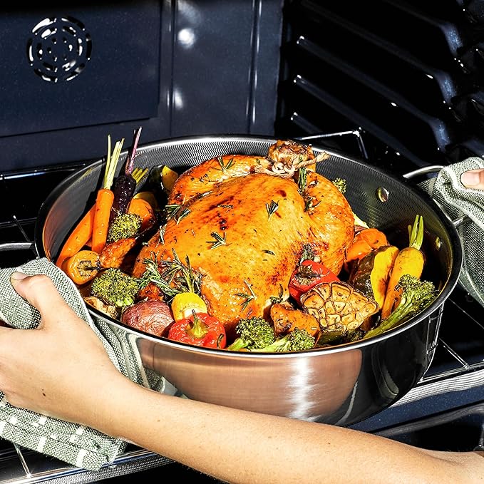 HexClad Hybrid Nonstick 4-Piece Cookware Set 7Qt Chicken Fryer with Lid and 12 Pan with Lid Stay-Cool Handles Dishwasher and Oven-Safe Induction Ready Compatible with All Cooktops