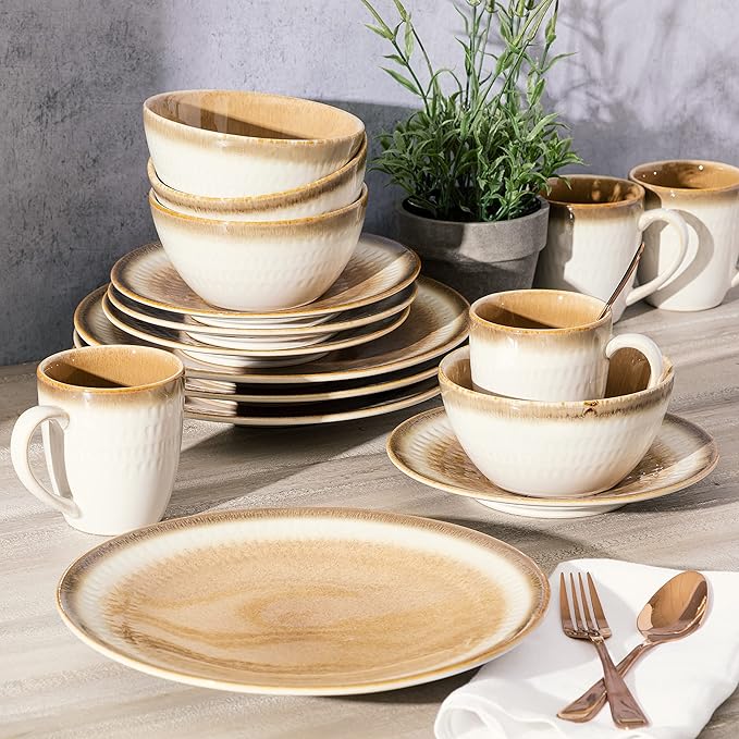 Gibson Elite Moonstruck 16-Piece Dinnerware Set Orange Service for 4 (16pcs)